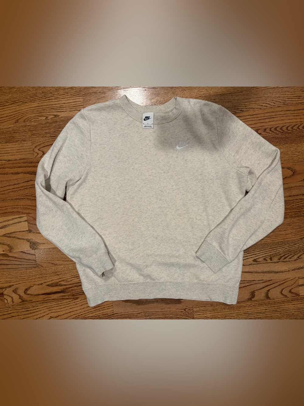 Nike Women’s Crewneck Sweatshirt - Cream
